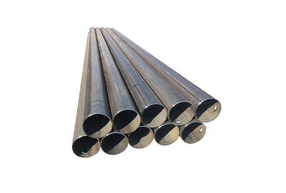 Tubo di acciaio saldato di 6 metri tubo rotondo di acciaio al carbonio tubo saldato Q235 Q275 Q345 ERW tubo di ferro oleato o non oleato leggermente oleato