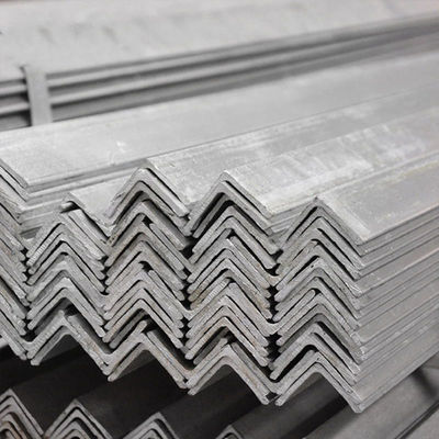 Tolleranza ± 1% Rivestimento di superficie dura Perforato Profilo L Galvanizzato Acciaio Angoli uguali o disuguali Bar angolo Ferro per 6m-12m Lunghezza