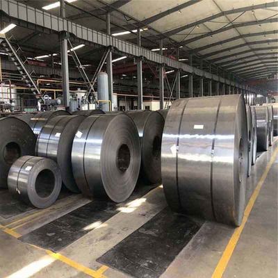 600-1500 mm Larghezza Astm A36 A283 A387 Q235 Q345 S235jr Bobina in acciaio al carbonio con superficie nera e spessore di 0,2-3 mm