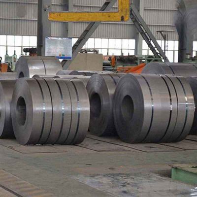 Piastra di acciaio a superficie nera per bobine di lamiera senza cuciture di acciaio a carbonio medio altamente personalizzabili ASTM Q335