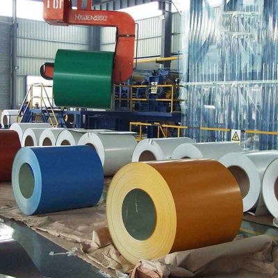Produzione su misura di bobine di acciaio pre-rivestito per rivestimento a colori PE SMP HDP PVDF spessore 0,21-0,50 mm