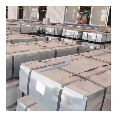 Piegamento di grado industriale ASTM A53 283 D 25MMx25MMx3MMx12000mm Materiale di acciaio al carbonio tubo quadrato per Q195/Q235/Q345/SS400