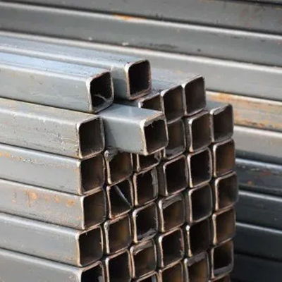 API certificato Q235 tubo quadrato di carbonio tubo di acciaio vuoto rettangolare 25x50 50x50 mm per la fatturazione in base al peso teorico