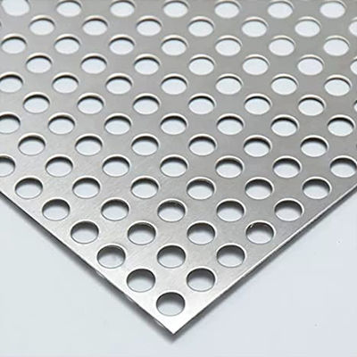 Lungozza personalizzata Decorativa perforata metallo perforato lamiere / piastre in acciaio inossidabile 304 316L piastra laminata