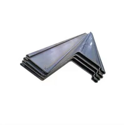 Parete di ritenuta dell'acqua di lamiera di acciaio al carbonio inossidabile tipo 3 per la produzione di parti metalliche entro 400-750 mm di larghezza