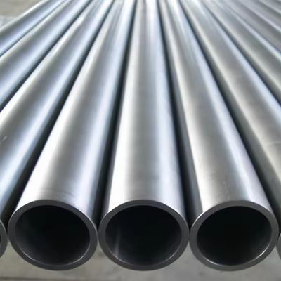 Applicazioni per caldaie e vascelli a pressione Tubo in acciaio al carbonio senza saldatura 1.24-60mm Spessore 6m Lunghezza Materiale strutturale