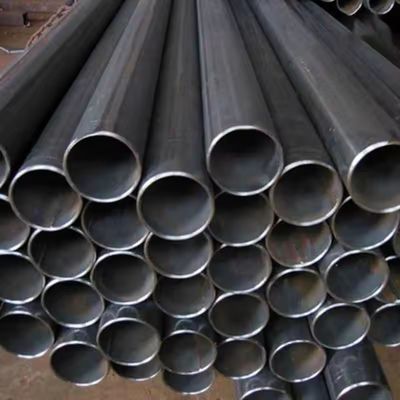 Tubo senza cuciture laminato a caldo per tubi in lega ad alta pressione Tubo 13crmo44 Forno di trattamento termico ms 114mm Tubo d'acqua in acciaio al carbonio