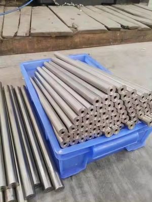 Materiale durevole Forma rotonda industriale Gr5 Titanio Tubo idraulico senza saldature per apparecchiature di trattamento termico dei gas