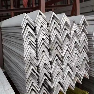 Bar angolare di acciaio non legato a forma di L ASTM a36 a53 Q235 Q345 Acciaio galvanizzato di ferro angolo per sistemi di supporto edilizio
