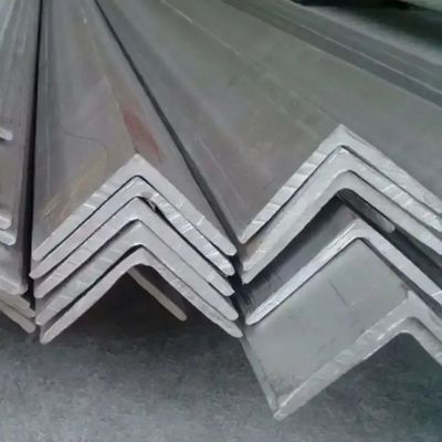 Taglio angolare di materiale in ferro SS301 SS304 Superficie della barra a angolo uguale BA/2B/NO.1/NO.3/NO.4/8K/HL/2D/1D per costruzioni strutturali