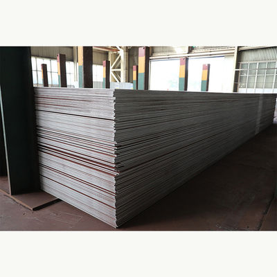 Piastra di acciaio al carbonio laminata a caldo di grado SS400 con spessore da 0,5 a 20 mm e A516 Gr 70/Q235