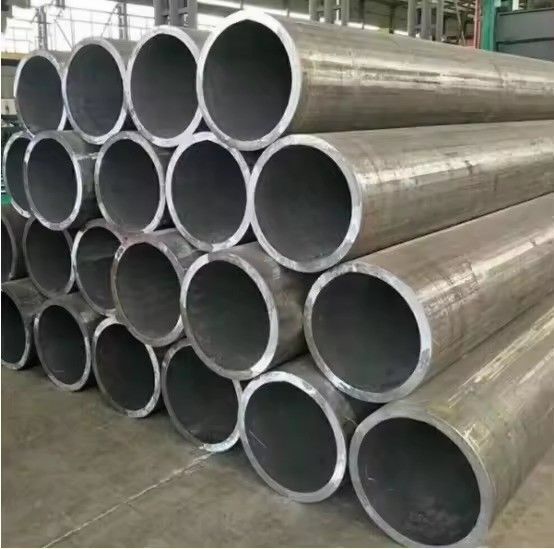 Tubo di acciaio al carbonio senza saldatura per la costruzione non oliato 1m di lunghezza Forma di sezione rotonda