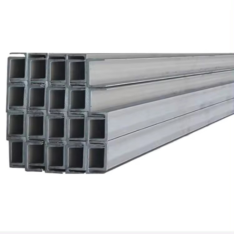 UPN 160 U Acciaio Acciaio Carbonio Dimensione in acciaio a canale con tolleranza ± 1% Perforazione di servizio di lavorazione