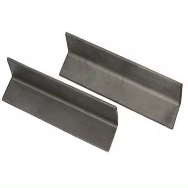 Serie Q195-Q420 Grado 135 Acciaio al carbonio angolo Acciaio Bar taglio e foratura 6 mm con superficie piana di acciaio mite