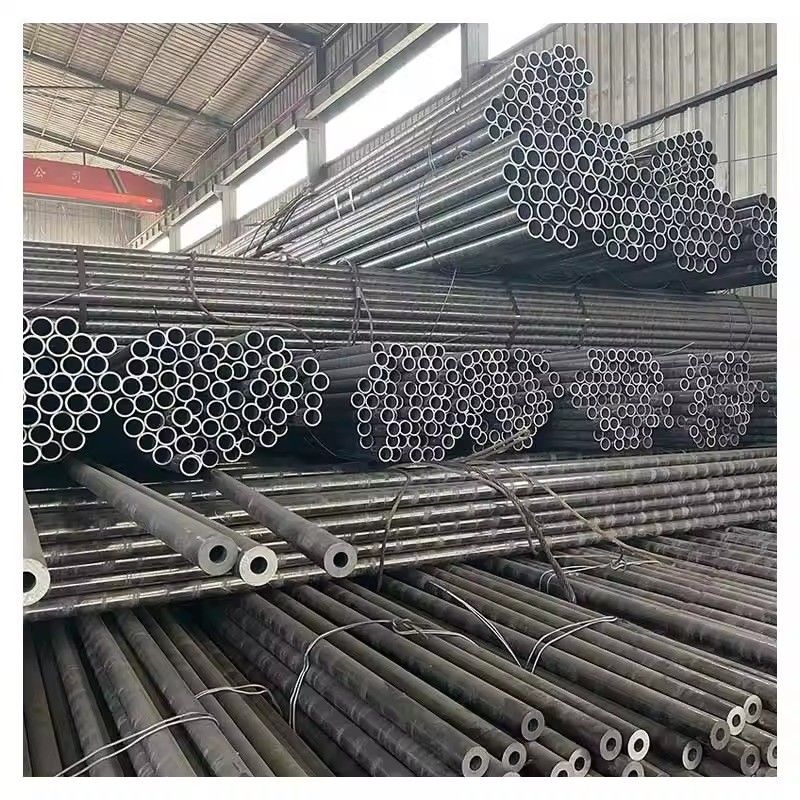 6.4M Lunghezza tubo rotondo senza cuciture per il trasporto di fluidi 140 mm Diametro 12 mm Spessore ± 5% Tolleranza